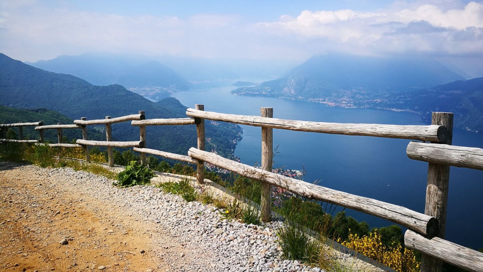 alpe-camaggiore-trekking-facile-in-valsassina-lecco
