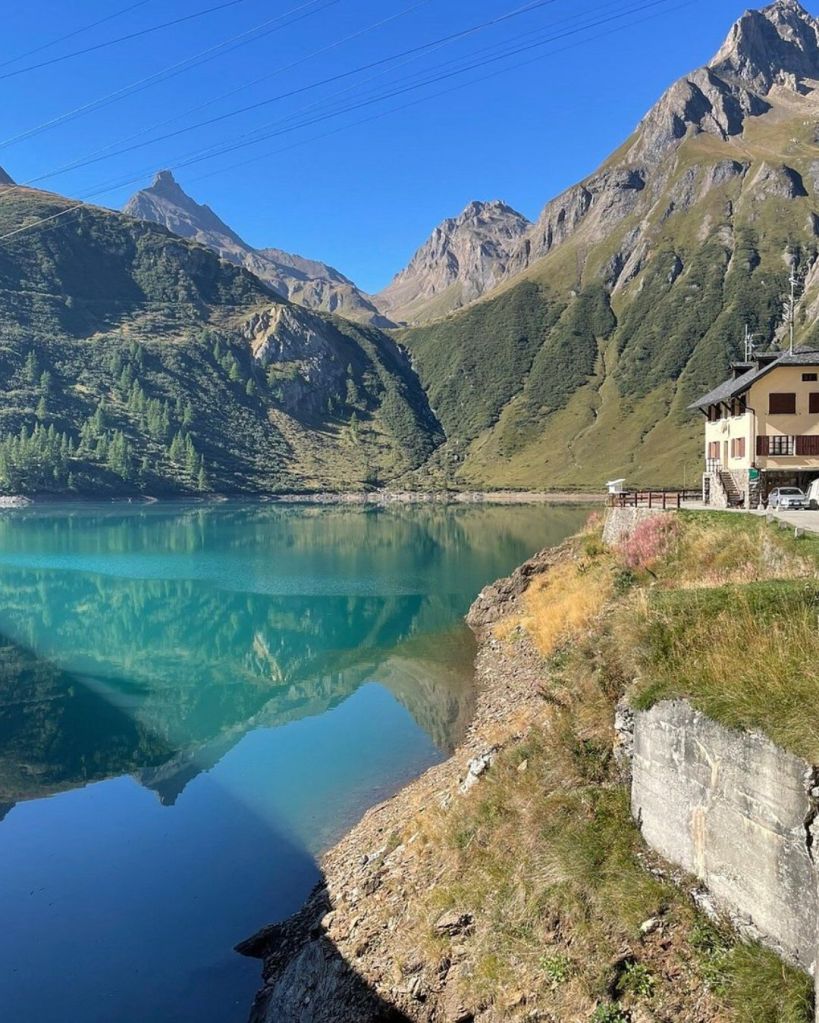 Lago-di-Morasco-Val-Formazza-Piemonte