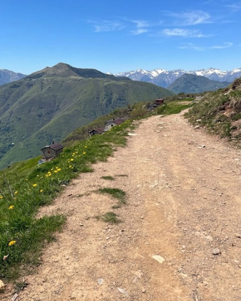 trekking al Rifugio Ombrega in Valsassina