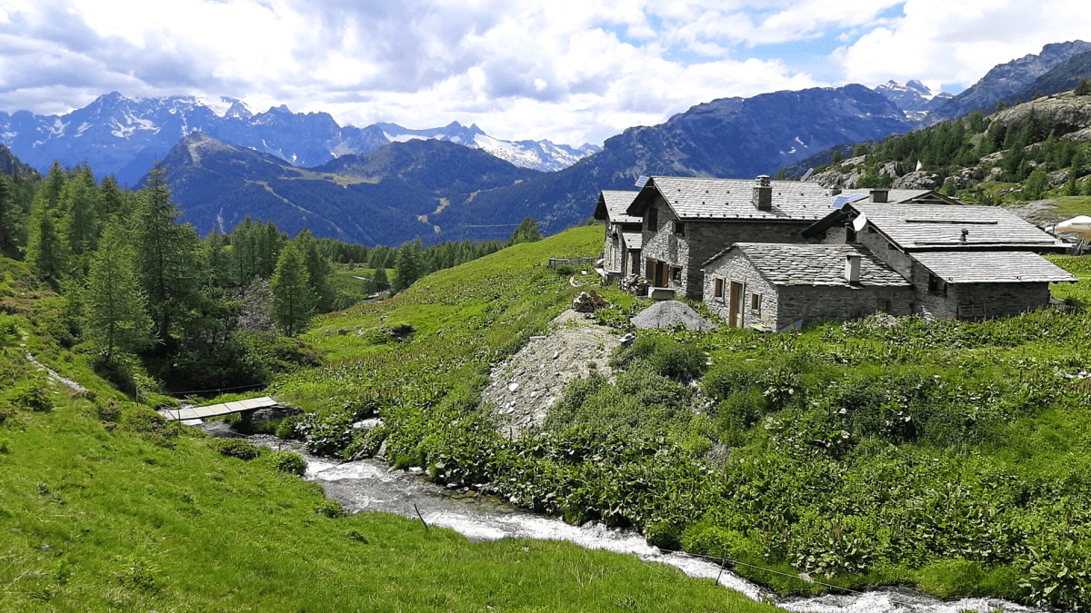 Dal Rifugio Zoia all’Alpe Campagneda, fino al Rifugio&nbsp;Cristina