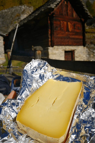 Formaggio alpeggio Lago di Agaro