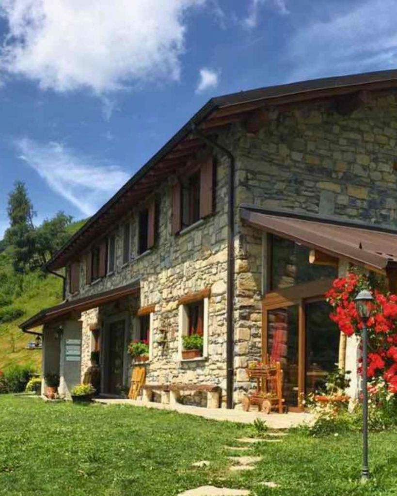 Alpe di Blessagno - Agriturismo Le Radici