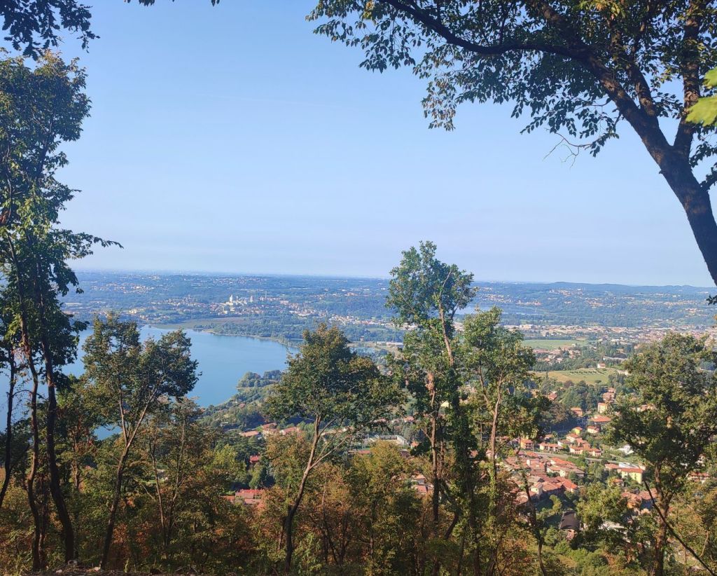 percorsi trekking in provincia di Como