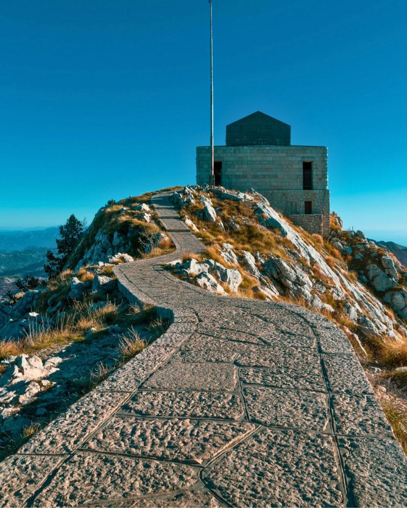 mausoleo-di-Njegoš-montenegro
