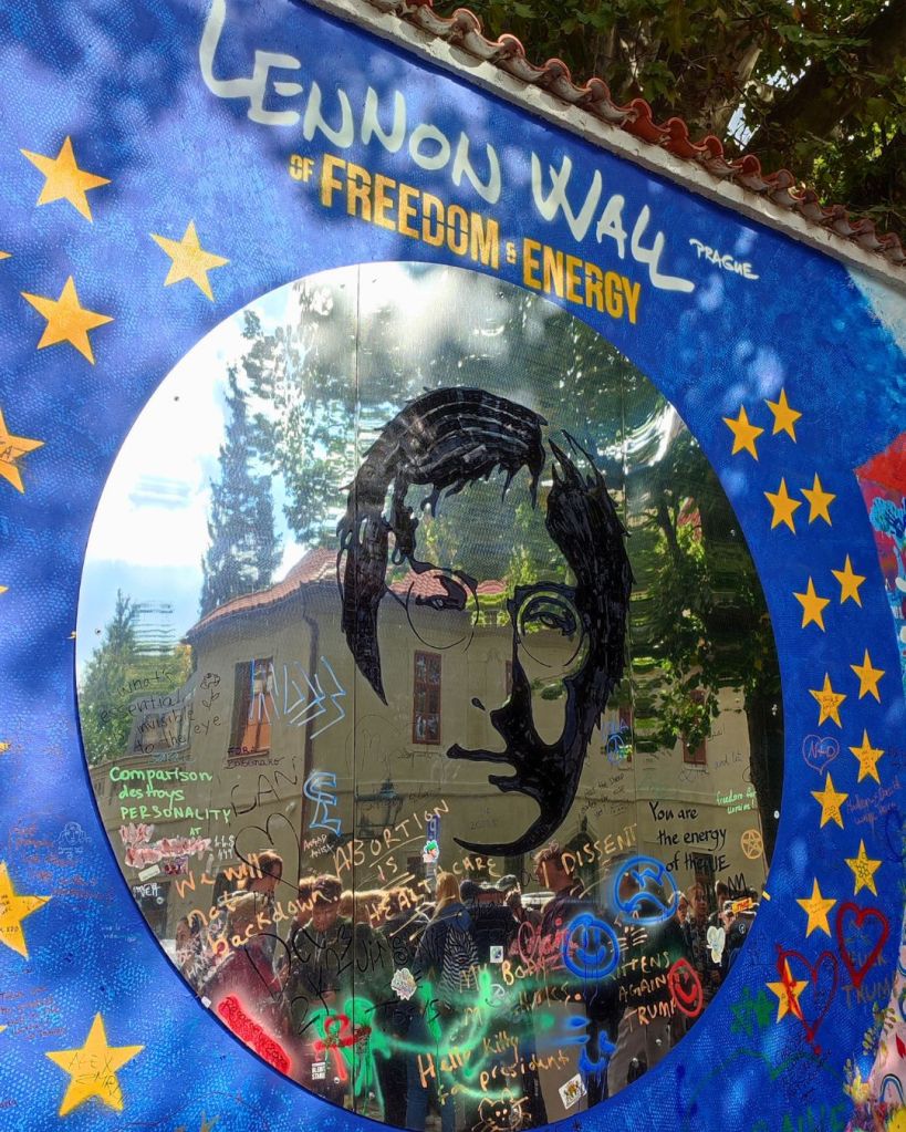 Muro di John Lennon a Praga