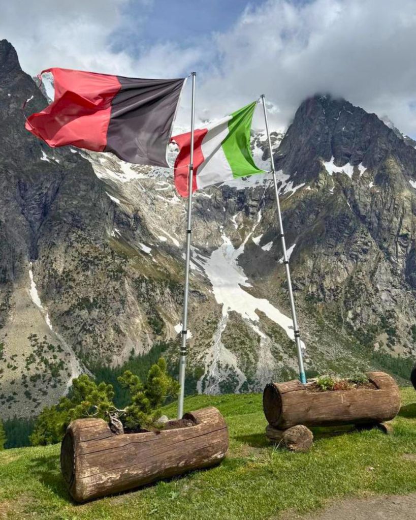 panorama dal Rifugio Walter Bonatti