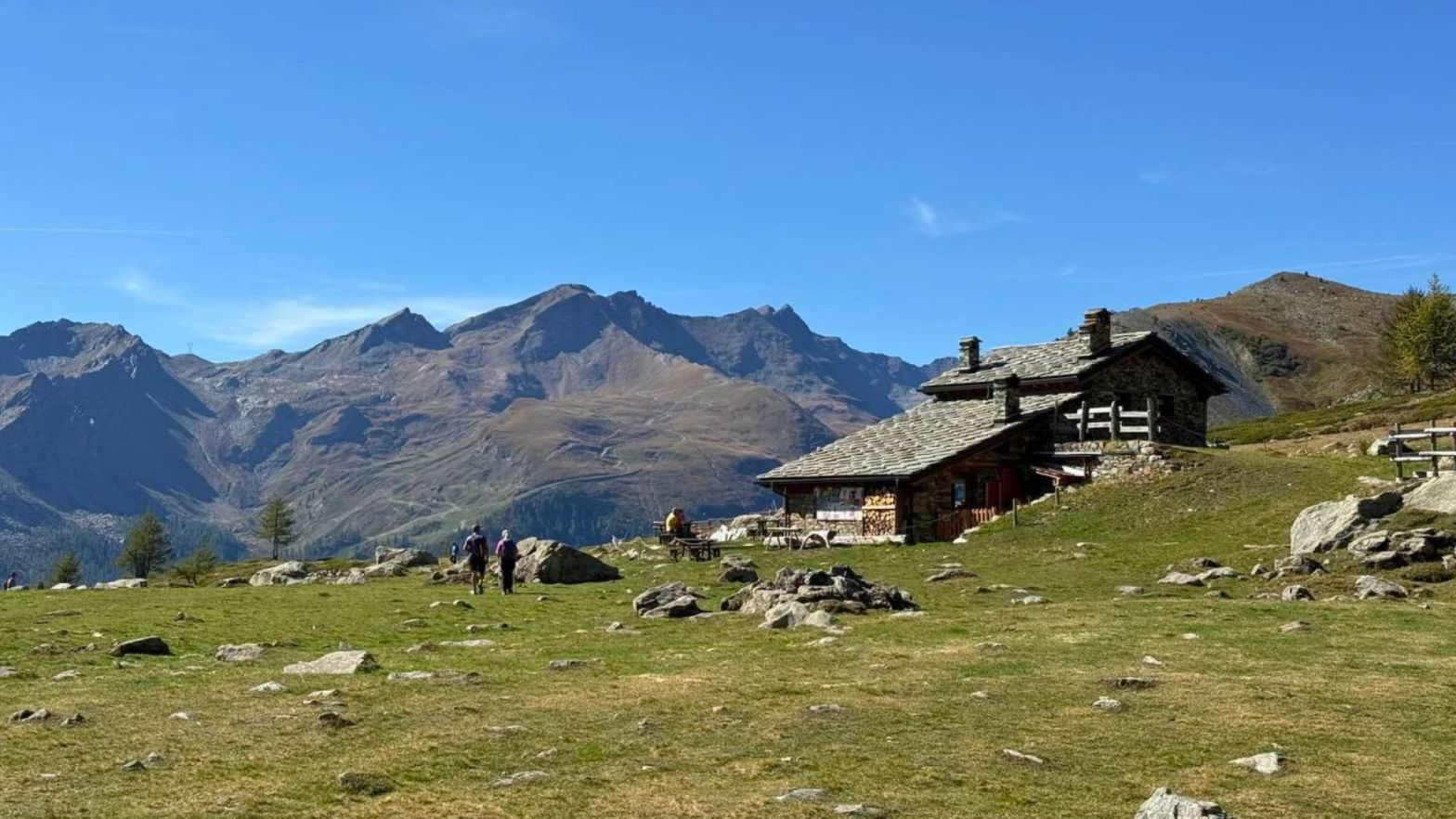 Trekking-Lago-Muffé-passeggiata-facile-Parco-Mont-Avic